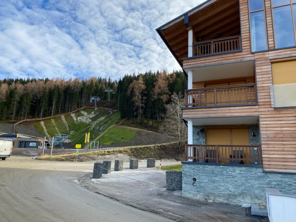 Ski In Ski Out Apartment Fastenberg Top 3 By Aa Holiday Homes Schladming Bagian luar foto